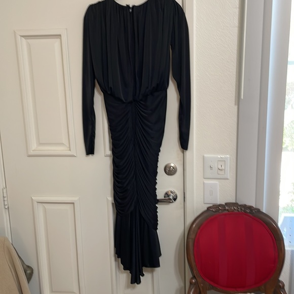 Vintage Travilla black matte silk jersey midi sheath size 8 - Picture 2 of 2